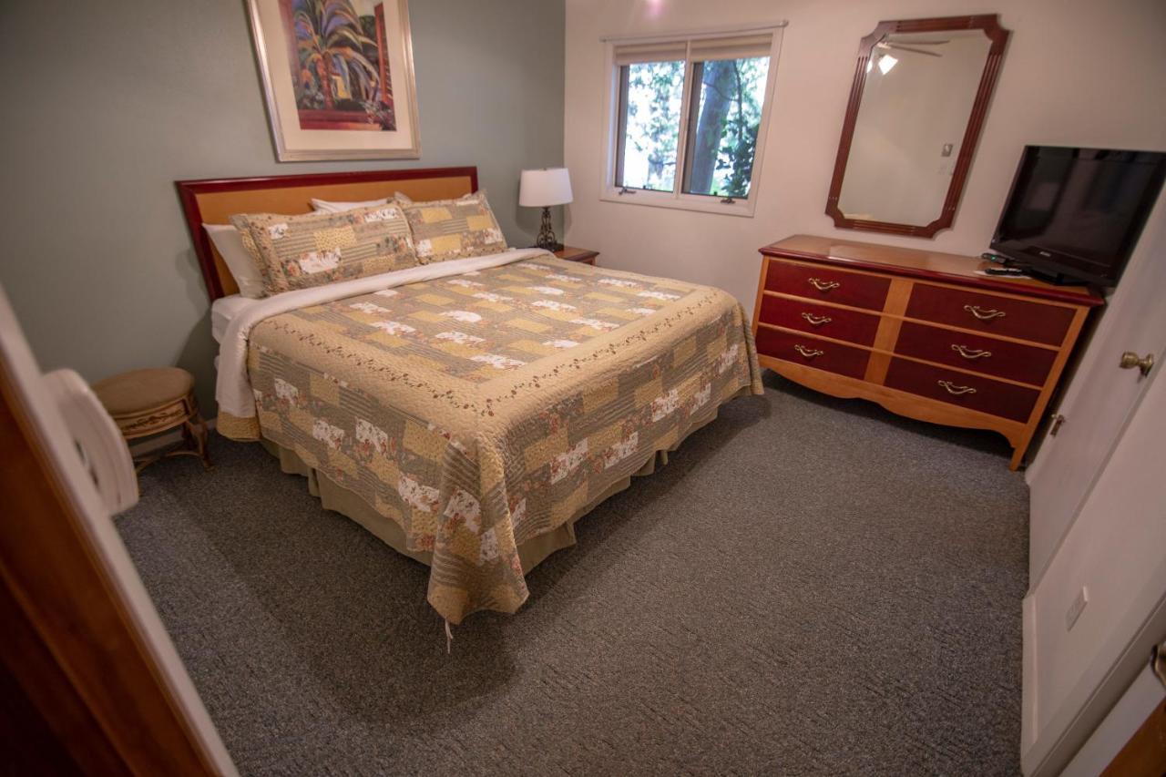 Coachlite Inn Sister Bay Esterno foto