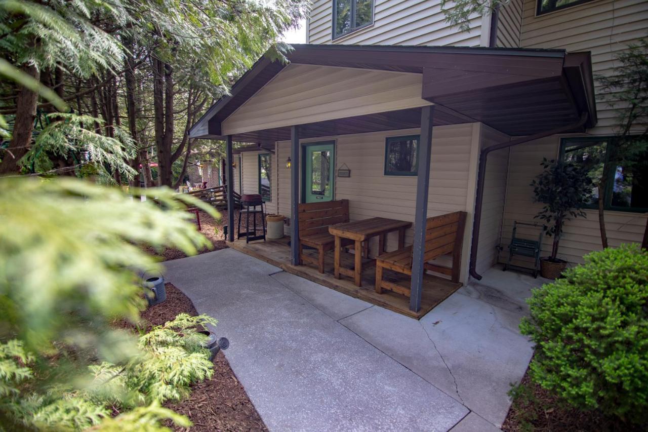 Coachlite Inn Sister Bay Esterno foto