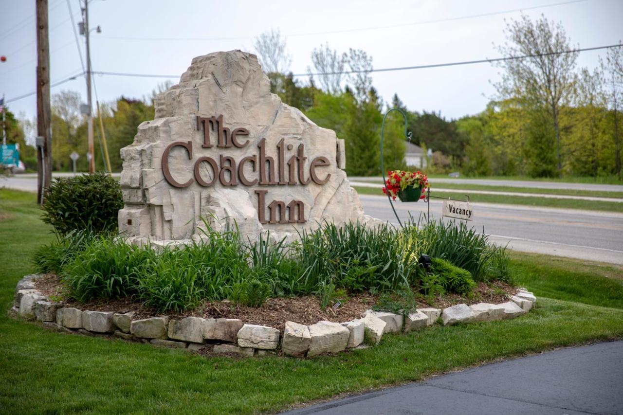 Coachlite Inn Sister Bay Esterno foto